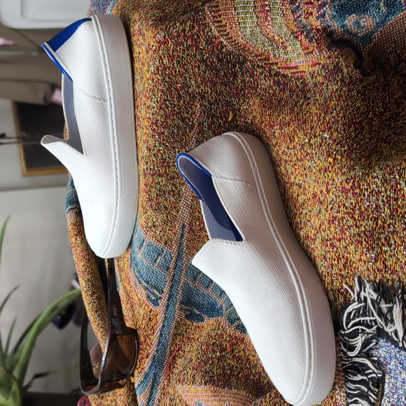 Rotyhy's White slip on sneaker - Picture 4 of 10